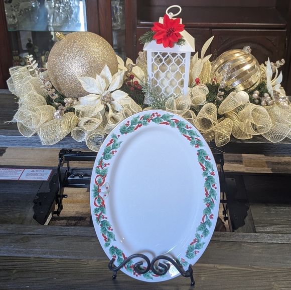 ROYAL MAJESTIC FINE CHINA NOEL 8401 MADE IN CHINA 14" OVAL SERVING PLATTER - Picture 2 of 6